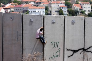 There are no shortage of parallels between oppression of blacks in the Jim Crow South and Israel’s present-day oppression of Palestinians. Issam Rimawi APA images 